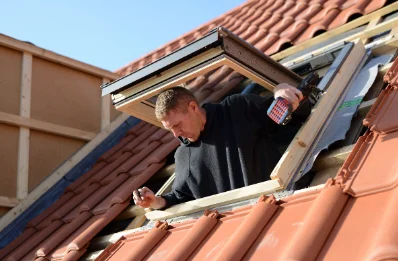 Pose de fenêtres de toit Velux à Saussens